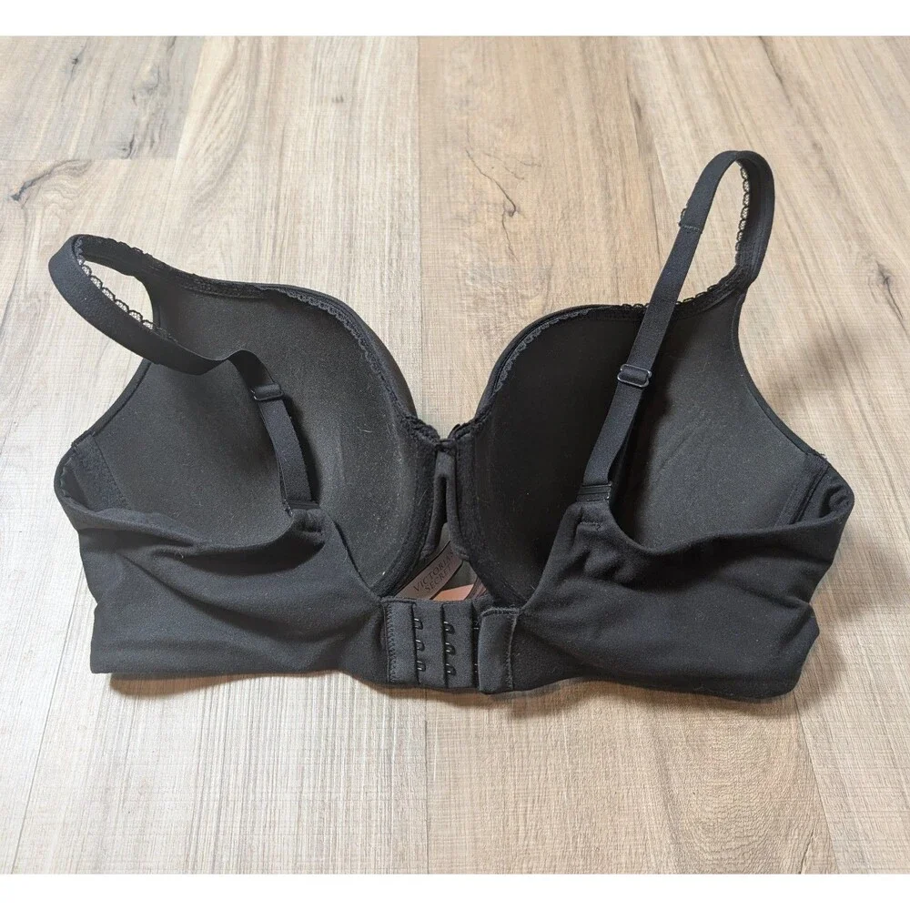 NWT Victorias Secret Size 38DD Body By Victoria Perfect Shape Smooth Push Up Bra